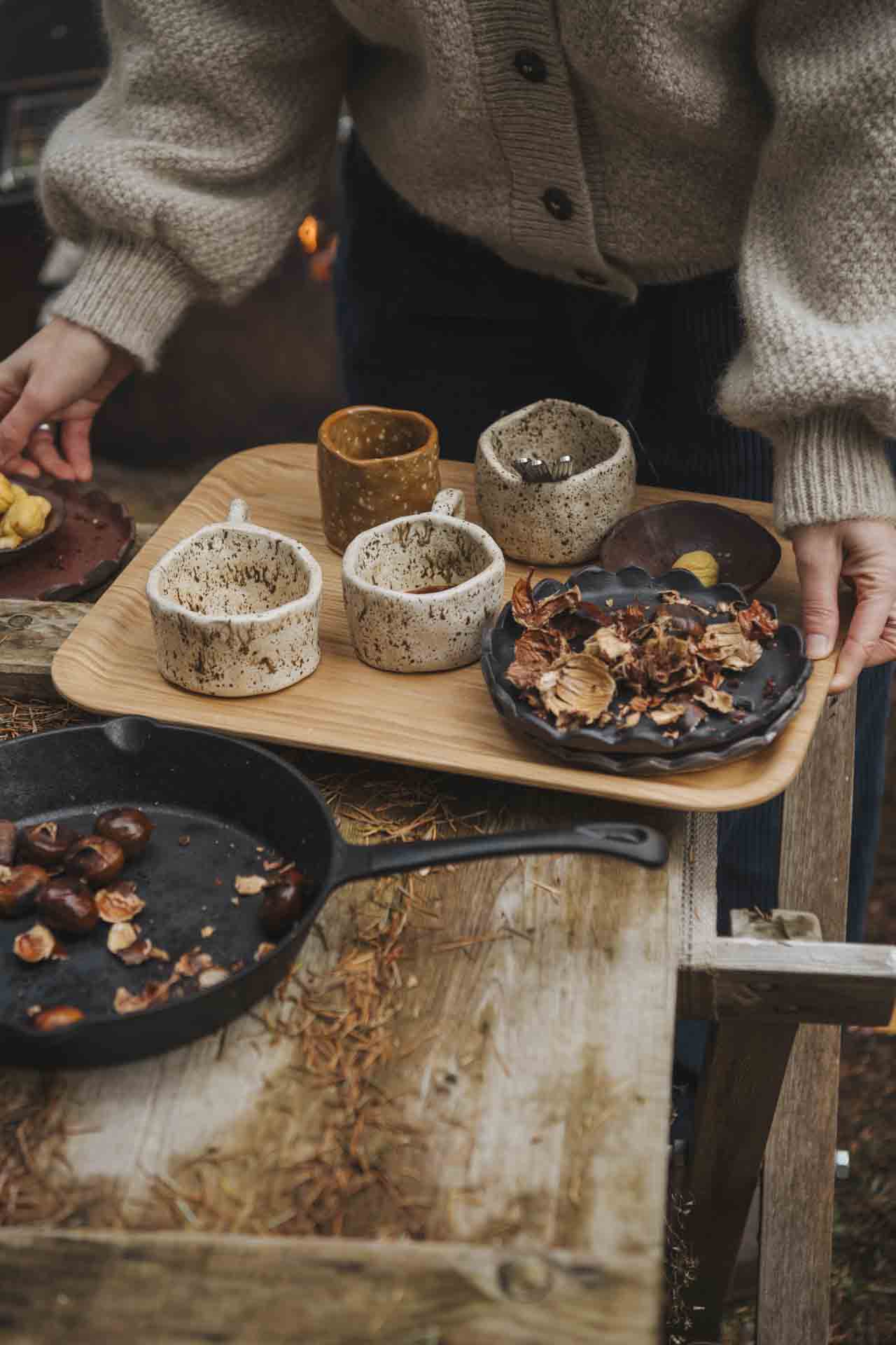 Set of two mugs with handle in speckle