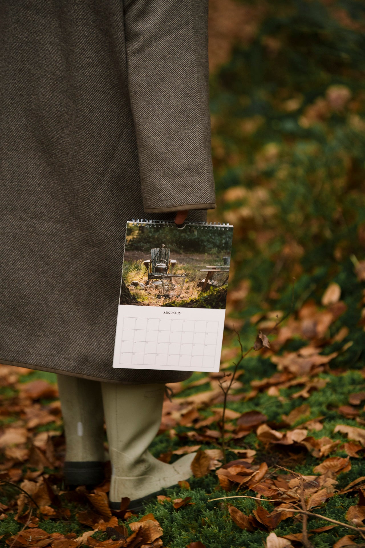 Birthday calendar 'life in the forest'