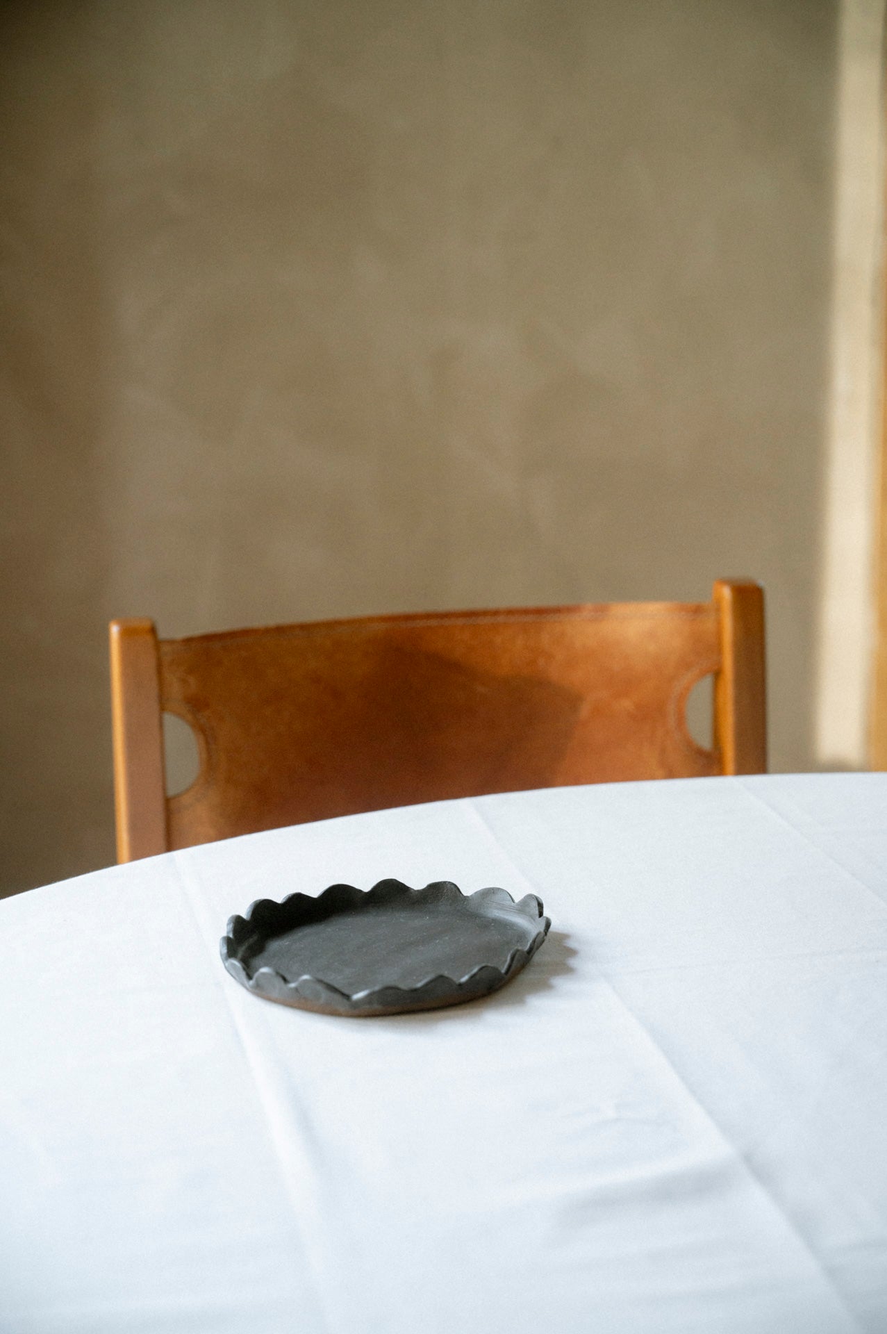 Wave plate M in matte black