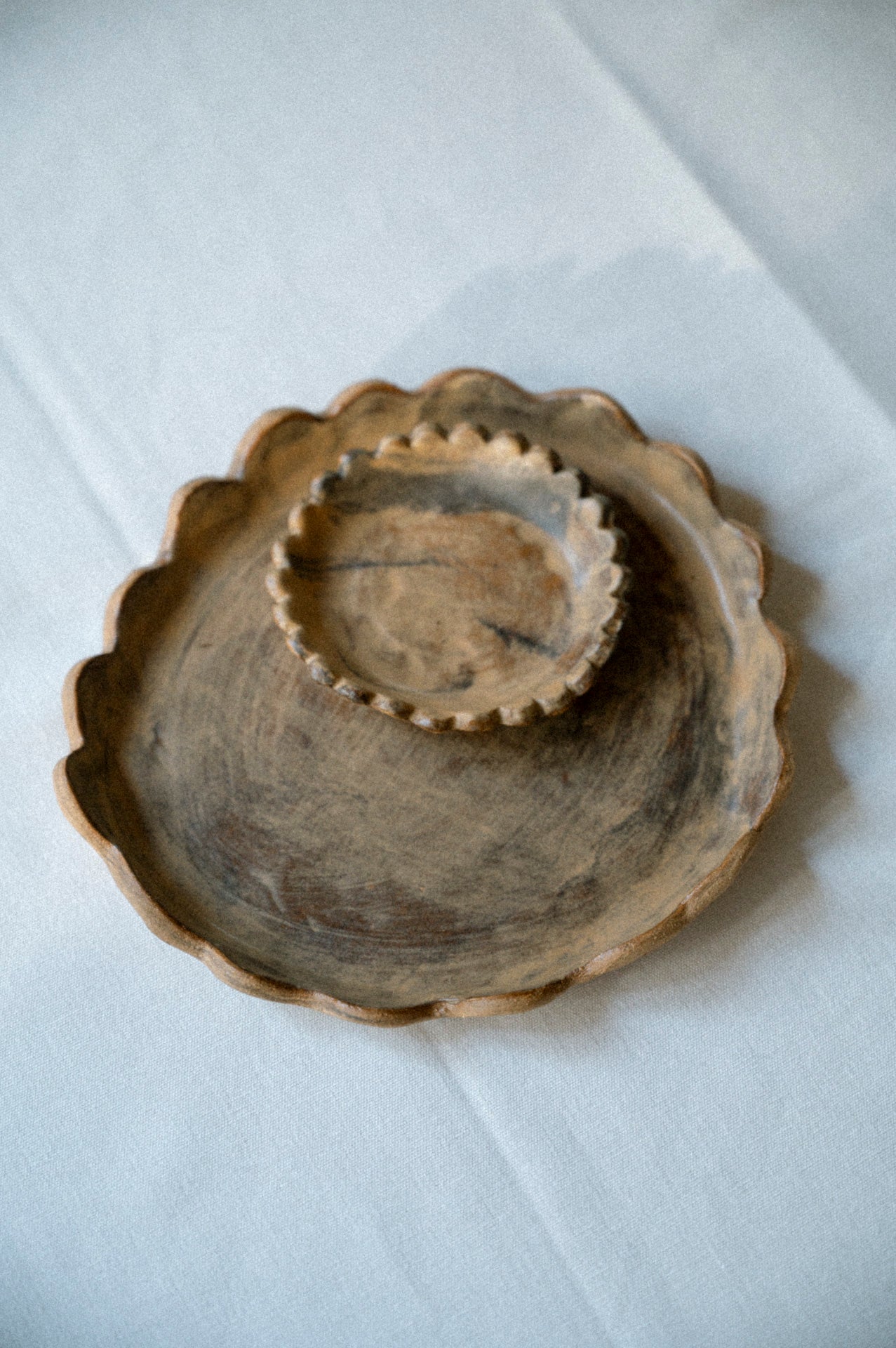 Wave plate M in marble