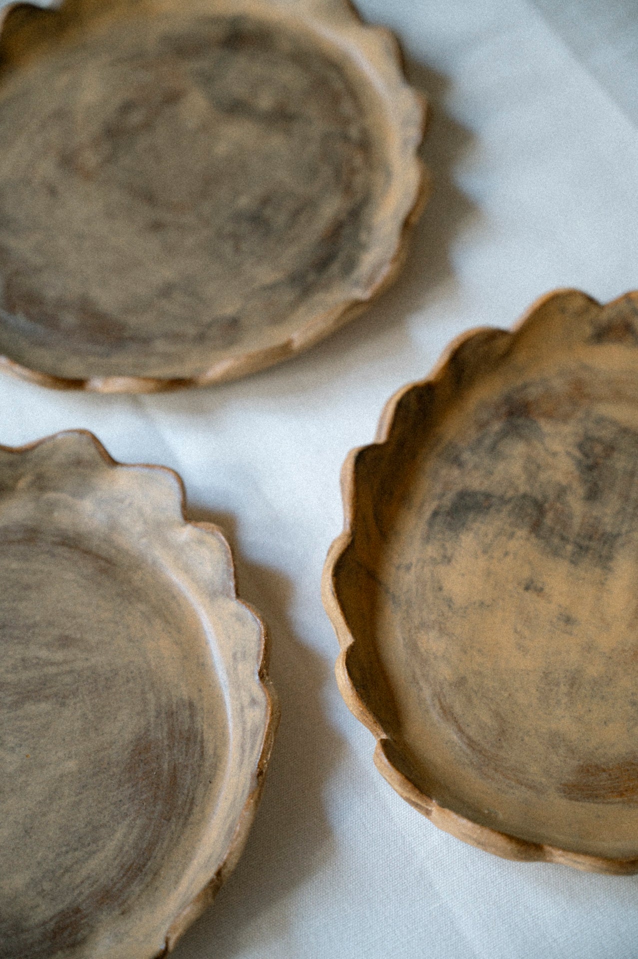 Wave plate M in marble