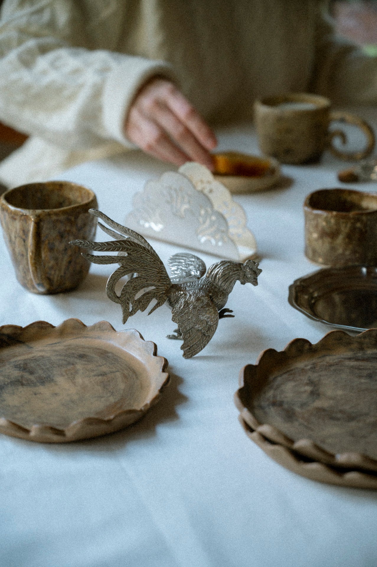 Wave plate M in marble