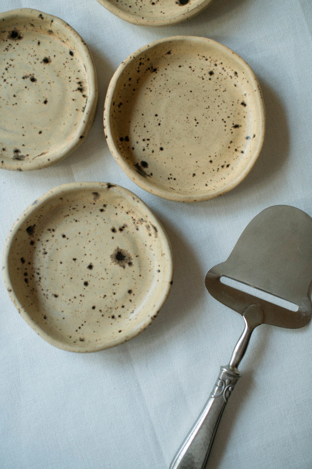 Round plate S in speckle